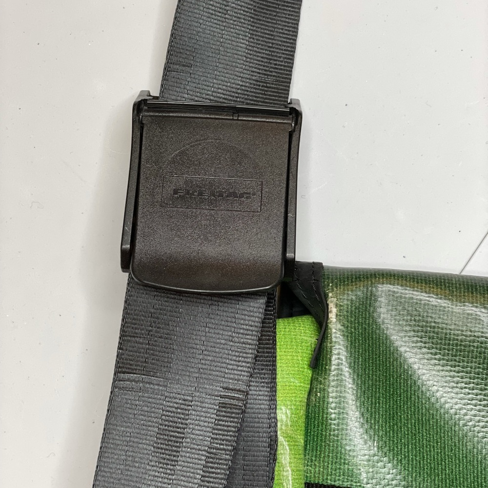Freitag Messenger Bag - Picture 8 of 11